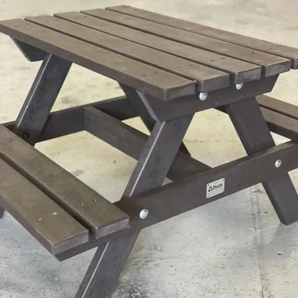 Junior Children's Recycled Plastic Picnic Table
