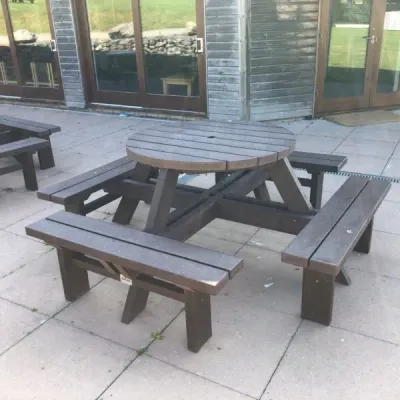 Dartmouth Round Recycled Plastic Picnic Table